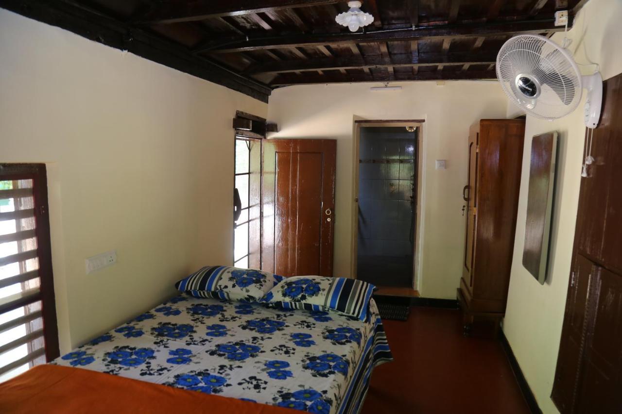 The Mana-Heritage Stay - Chengazhimattam Mana Kottayam Exteriör bild